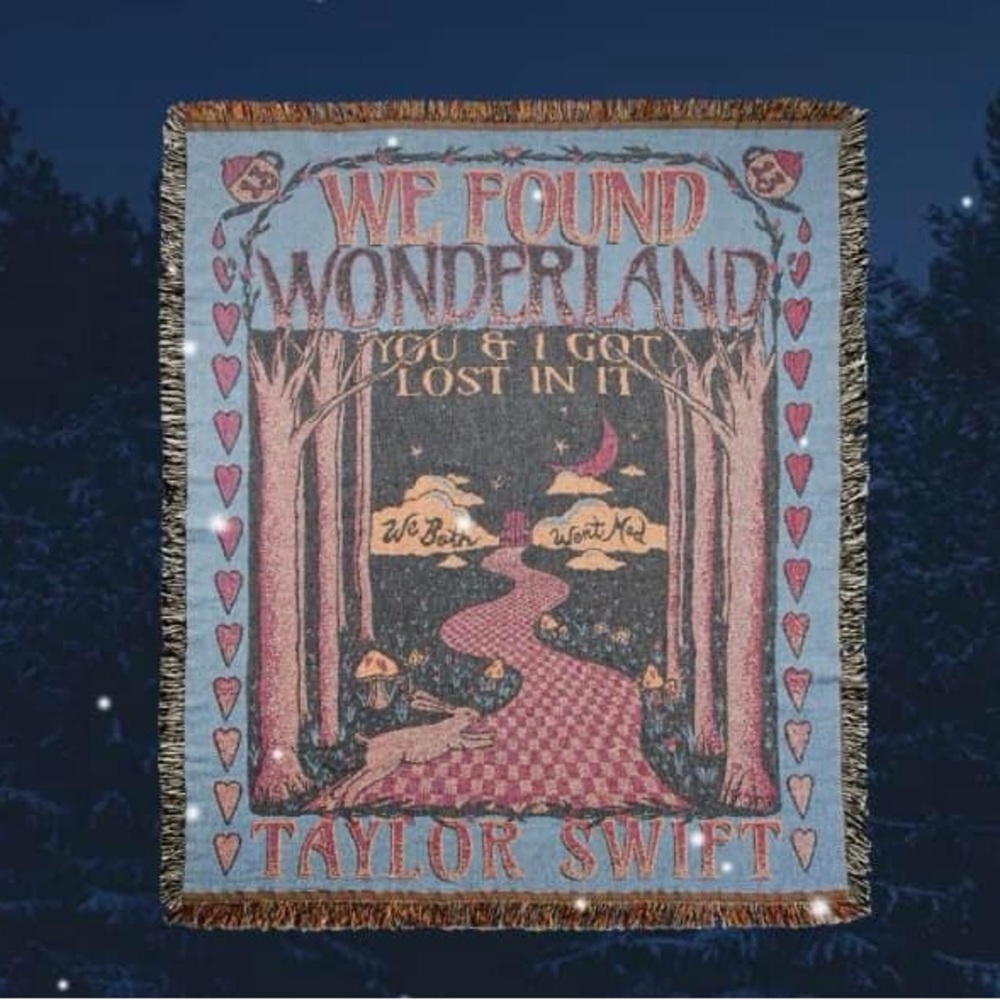 Taylor Swift official Wonderland Blanket